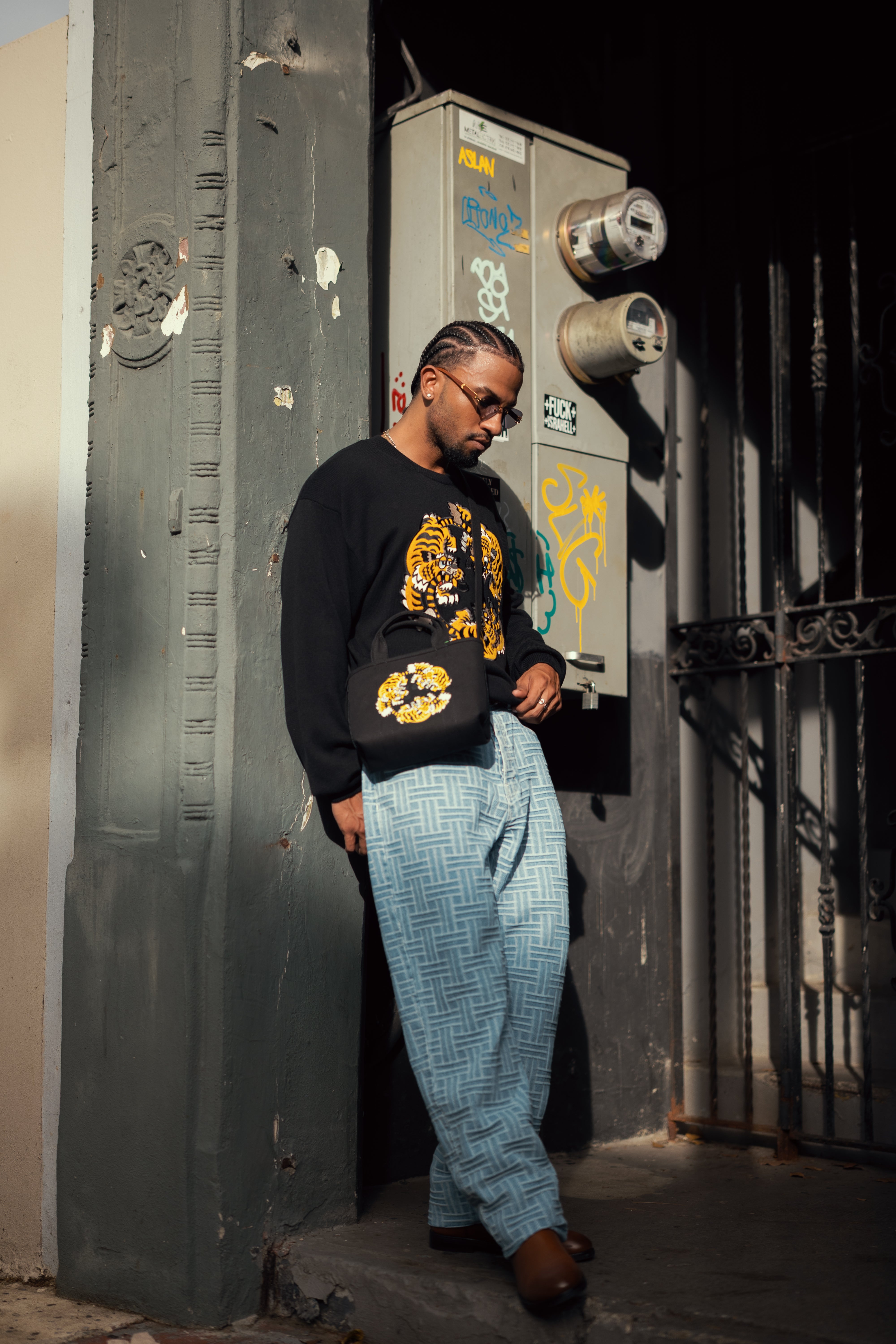 LOOKBOOK – Zafiro Clothing